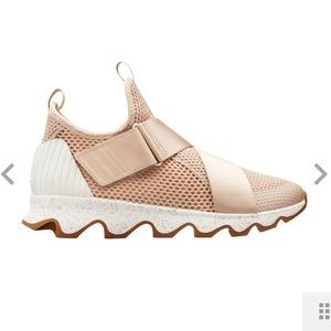 Kinetic Sneak by Sorel Size 9 Sneakers